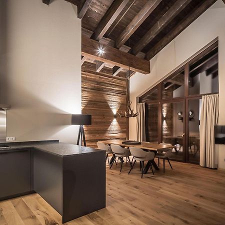 Alpenparks Hotel & Apartment Arlberg Warth Mit Pool מראה חיצוני תמונה