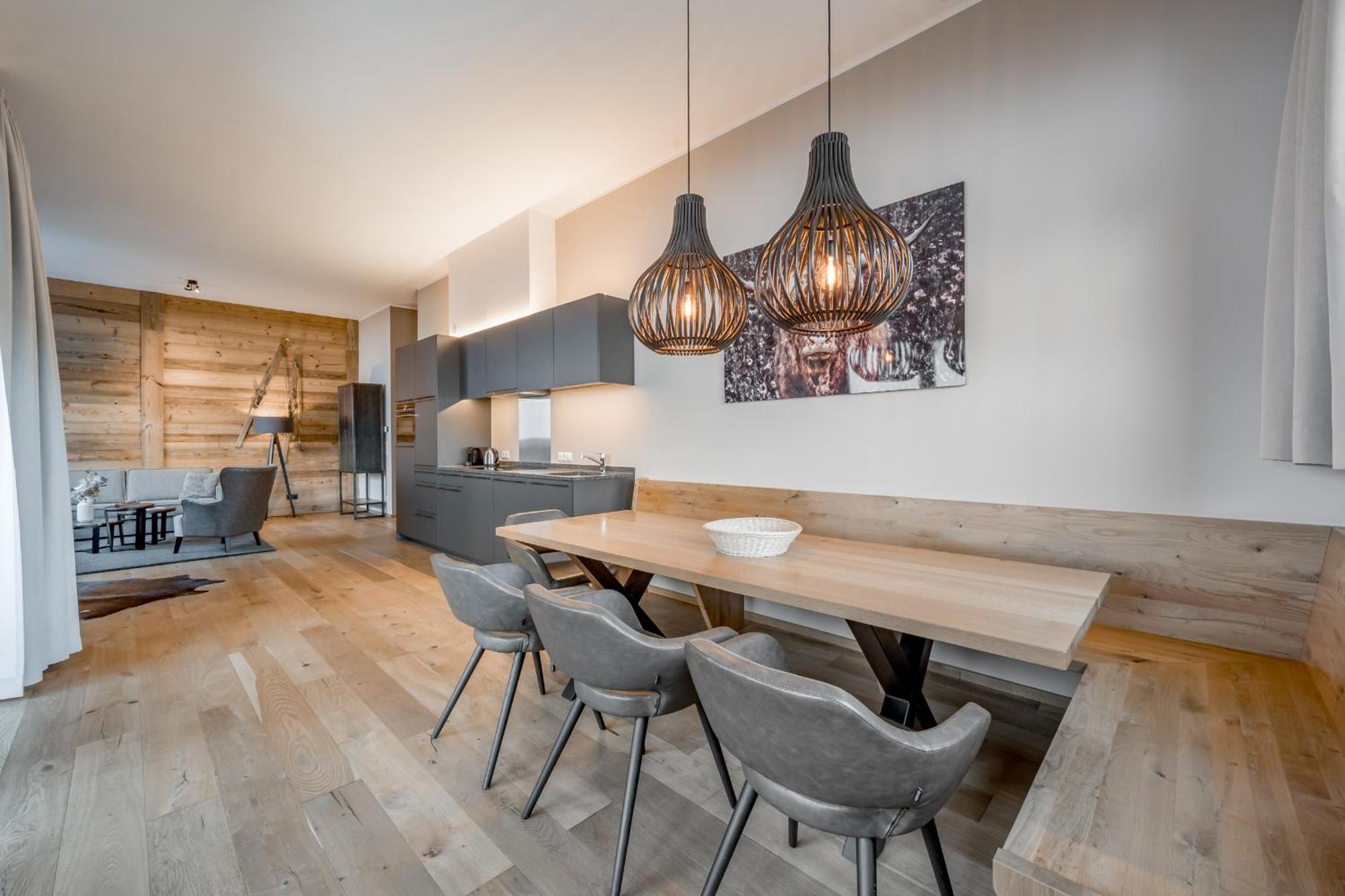 Alpenparks Hotel & Apartment Arlberg Warth Mit Pool מראה חיצוני תמונה